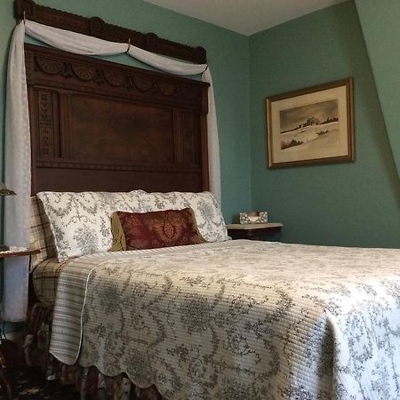 Fair Street Guest House Tour de Tour de Newport Extérieur photo