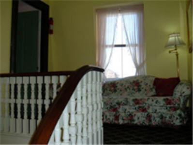 Fair Street Guest House Tour de Tour de Newport Extérieur photo