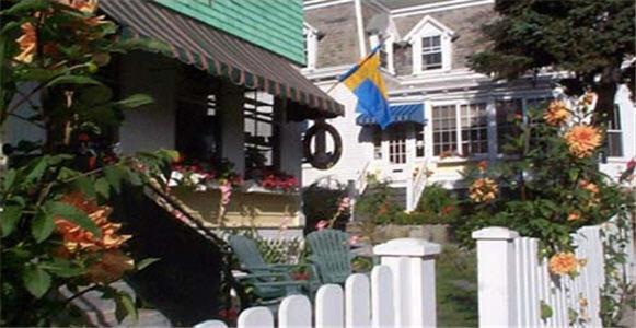 Fair Street Guest House Tour de Tour de Newport Extérieur photo